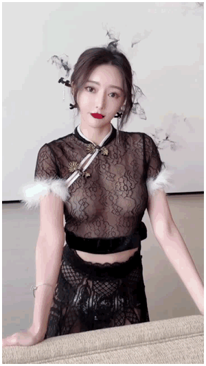 王馨瑶写真花絮  古风黑丝